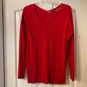 Classic v-neck red sweater